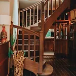 Otel La Maison Du Bassin 3*