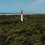 La Maison Du Bassin