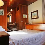 Hotel La Maison Du Bassin