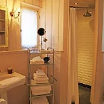 Hotell La Maison Du Bassin